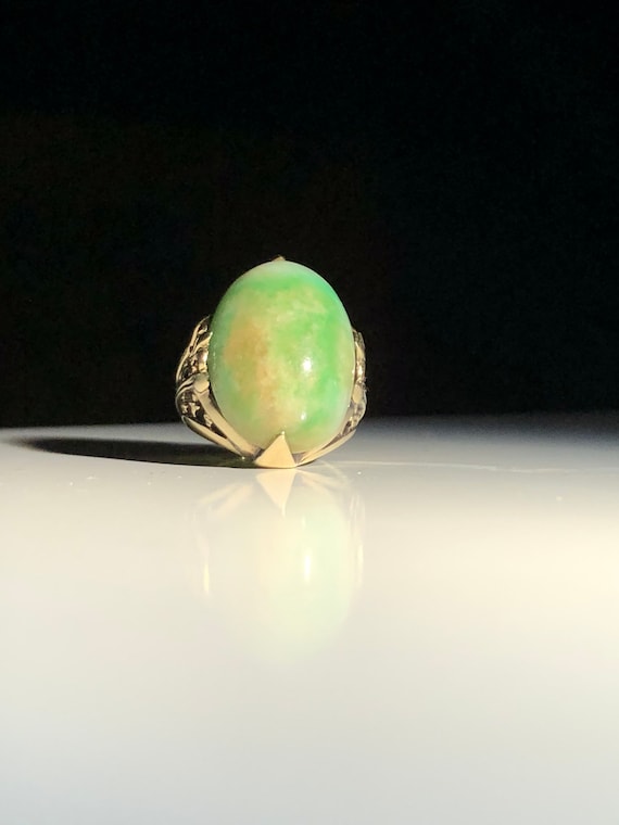 Antique 14K Gold Jade Ring (8 g) 585 Gold