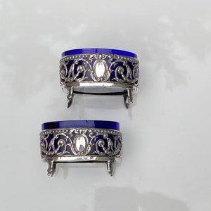1890-1903 Edmond Tetard Sterling Silver and Cobalt Glass Salt Cellar Pair