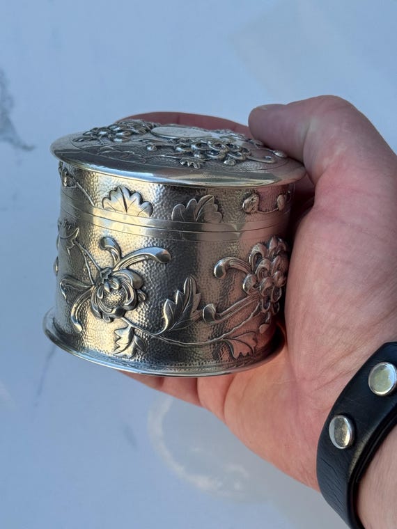 1890-1910 Tuck Chang & Co. Silver Dresser Jar / Tea Caddy With