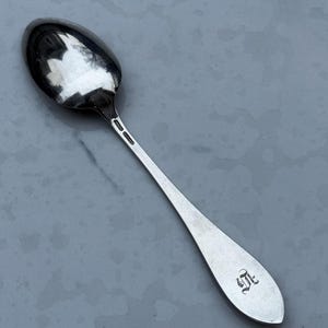 1905 Rogers, Lunt och Bowlen från Greenfield, MA Tesked i sterlingsilver med mönster 'Mt Vernon' (54 gram) bild 3