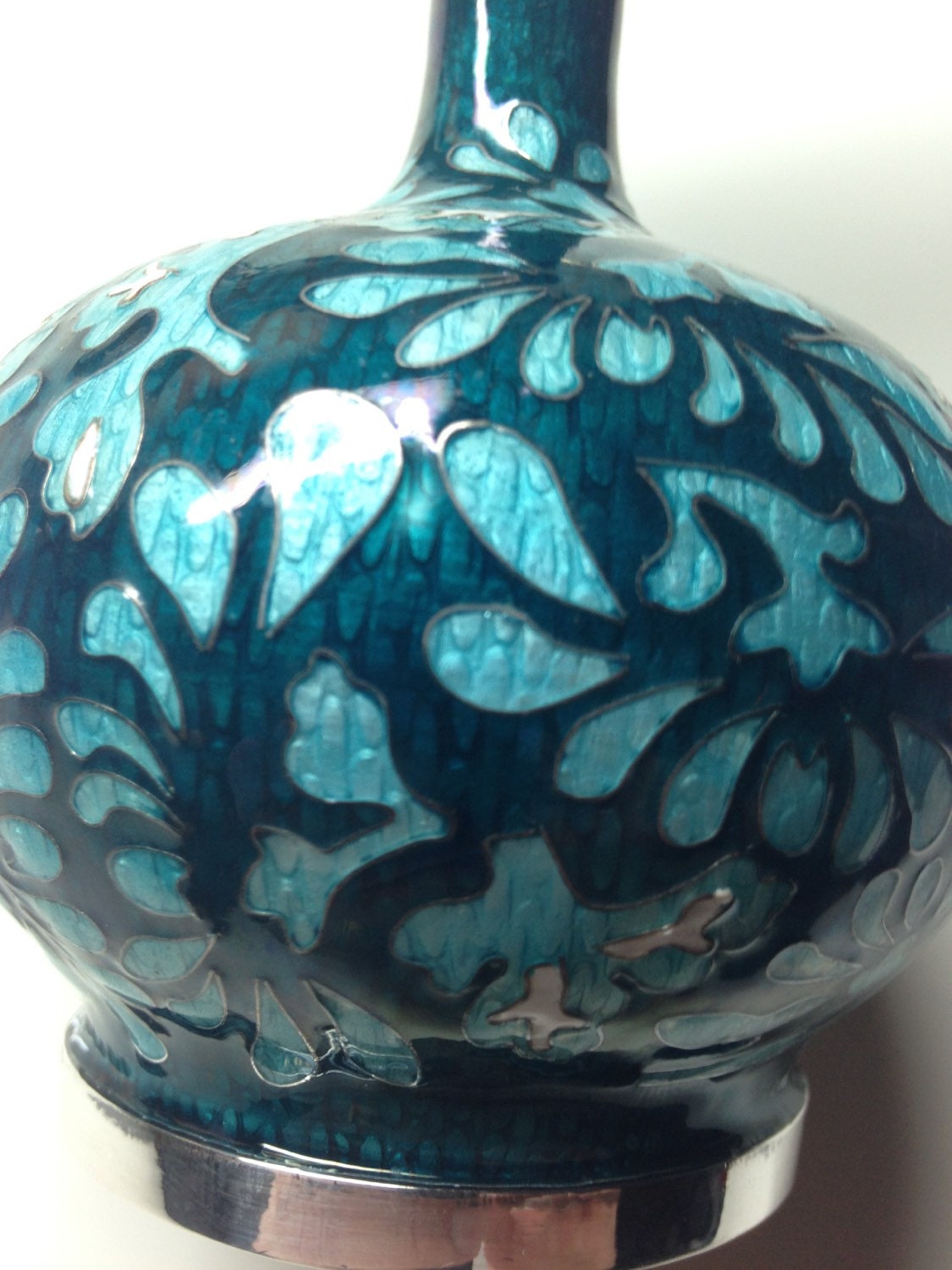 金箔装飾 紺色 陶器 花瓶 ギフト包装】 美濃焼 8号壺花瓶 金月秋草 YJ15-06（直送品