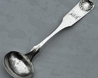 1825-46 Amerikansk saltsked av Robert och William Wilson från Philadelphia Silvermynt