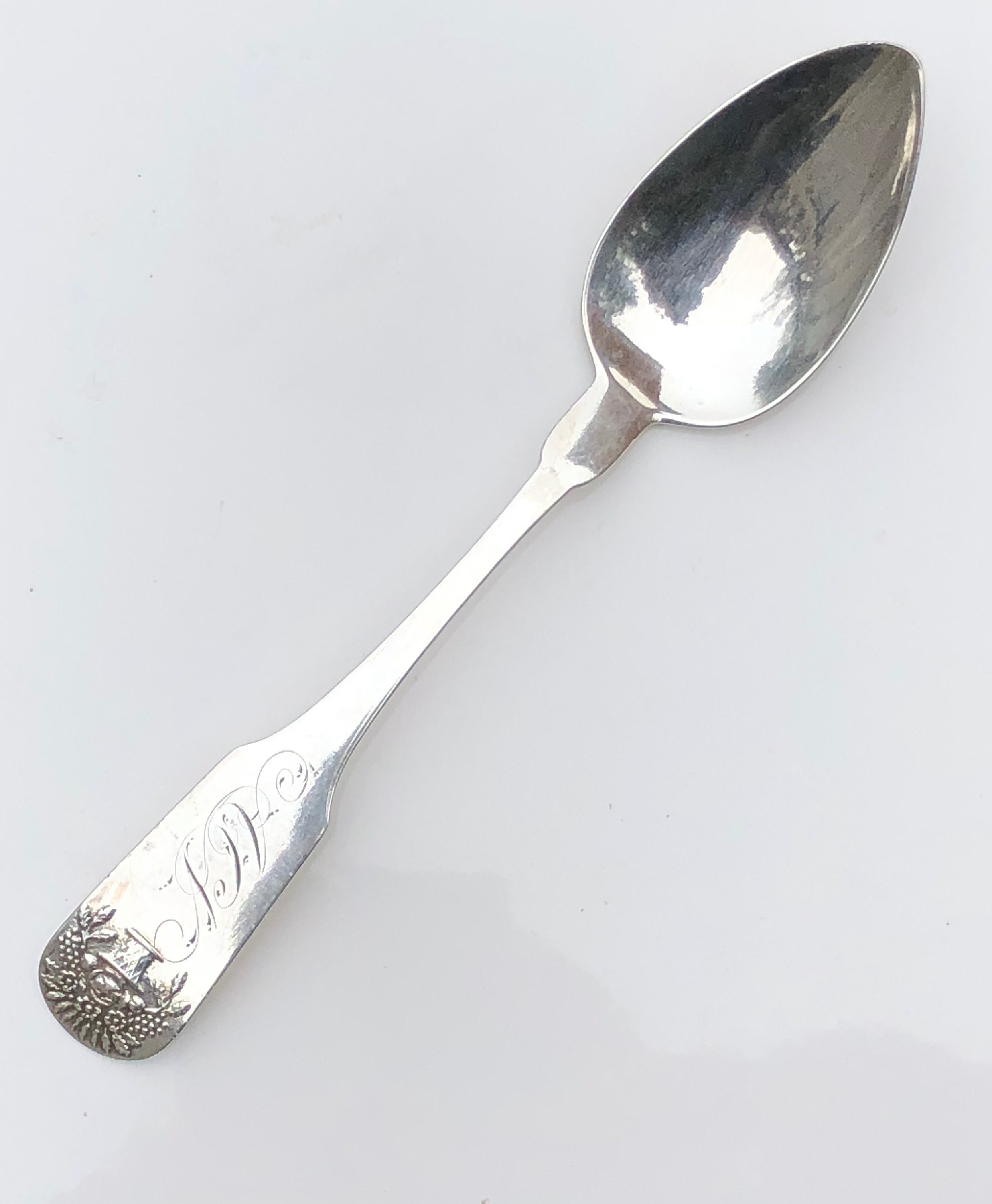 アンティーク雑貨 Picture Back Sterling Silver Teaspoons 1830