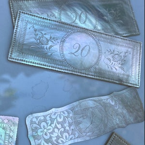 1820-1840 Chinese Mother of Pearl Gaming Tokens image 8