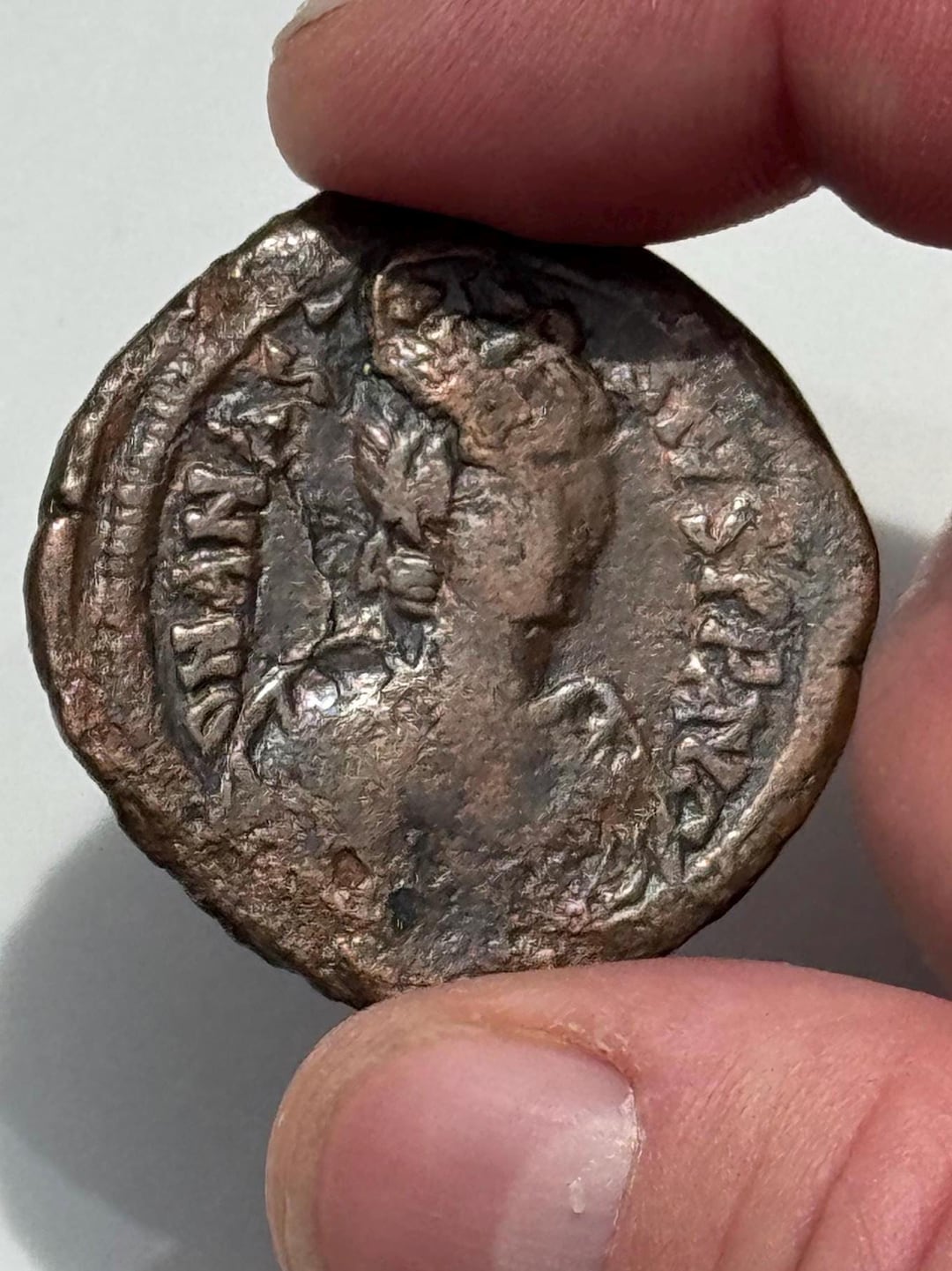 4世紀頃コンスタンティヌス王朝時代に鋳造されたローマ青銅貨　真正証明書 4世紀頃コンスタンティヌス王朝時代に鋳造されたローマ青銅貨 真正証明