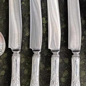 1930 Spanish 916 Silver Silver Large Heavy Gauge Table Knives by Viuda de Salvado