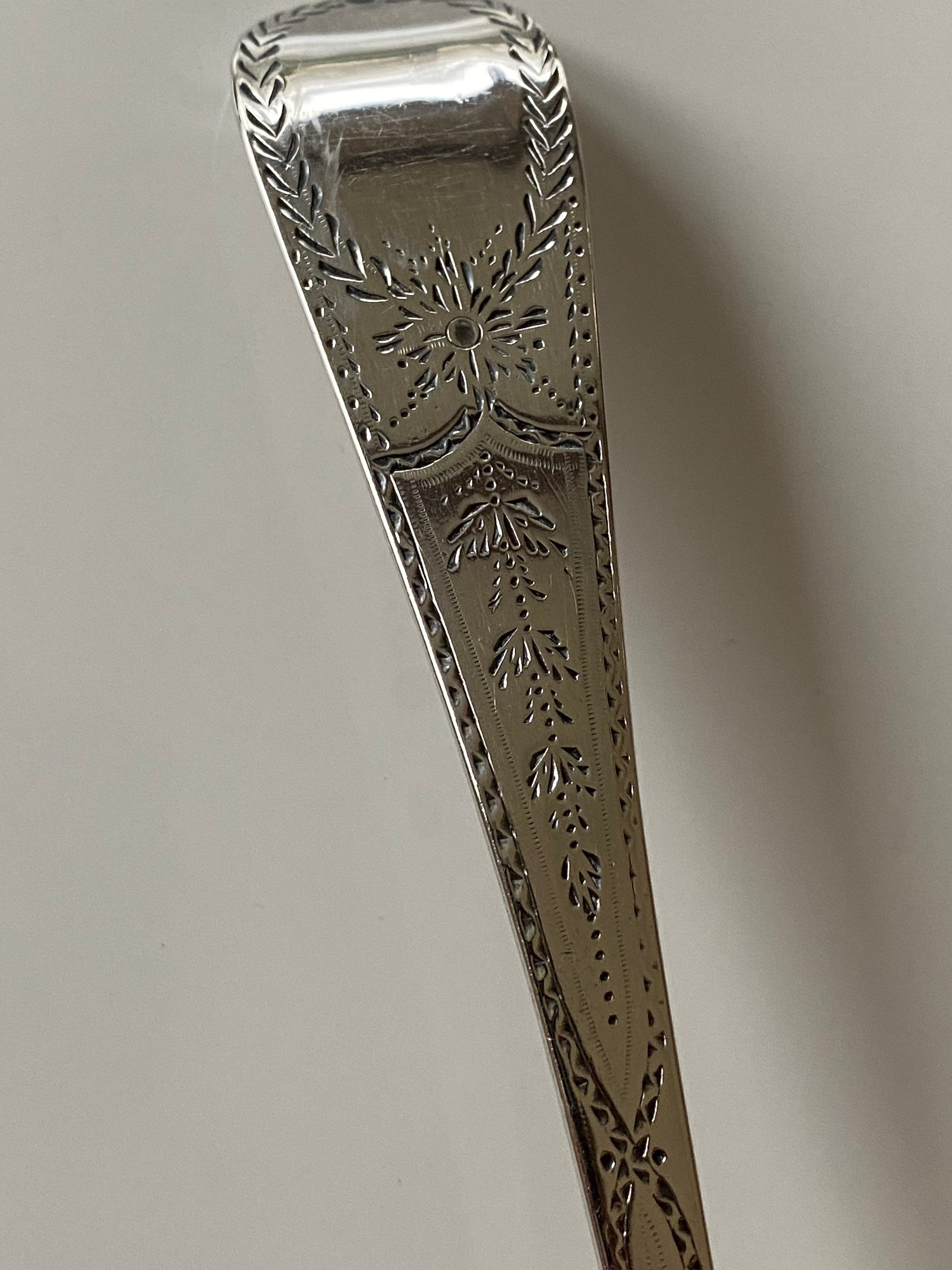 1787年製スターリングシルバー13.75インチ ジョージ3世英国レードル