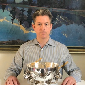 1910-1920 Chinese Silver Dragon Punch Bowl by Kun Hee 昆和 of Canton and Shanghai for Wang Hing