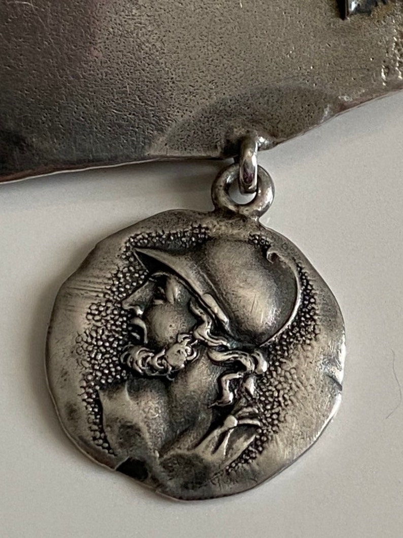 1890-95 George W. Shiebler Sterling Silver Moon and Bat Homeric Medallion Brooch image 6