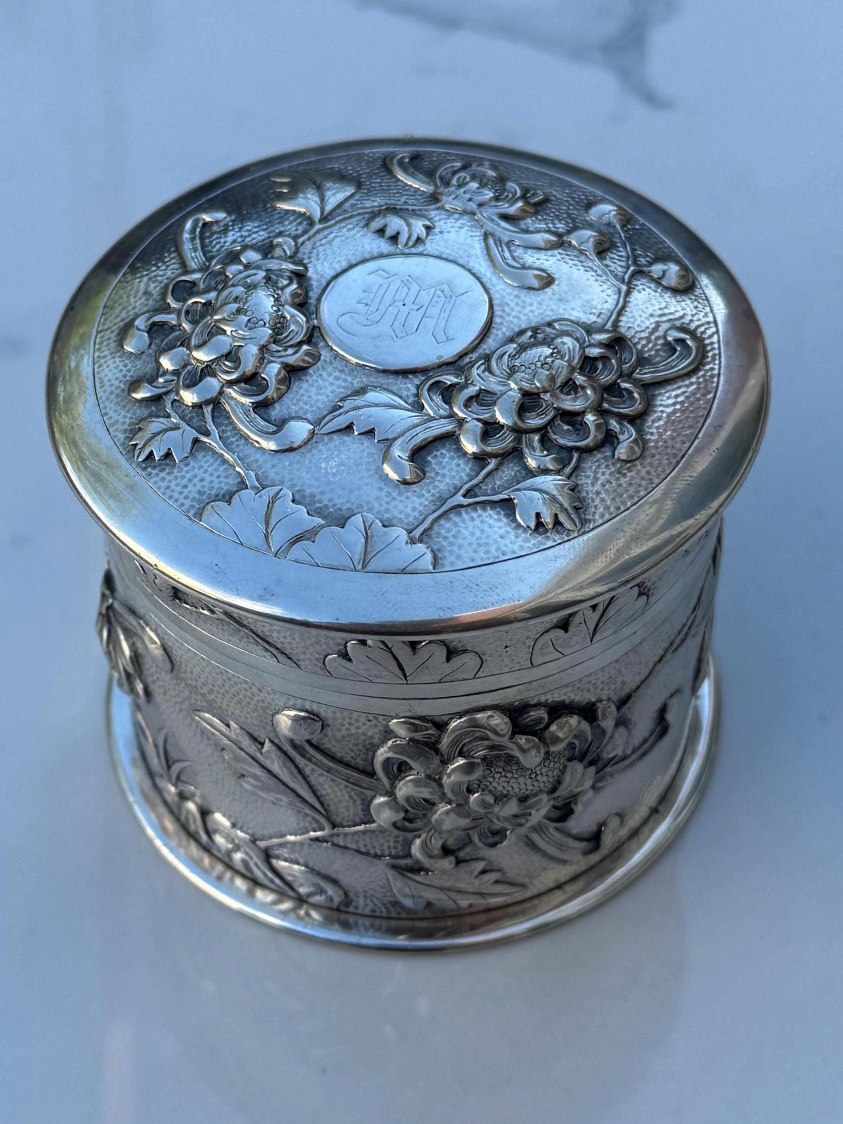 1890-1910 Tuck Chang & Co. Silver Dresser Jar / Tea Caddy With