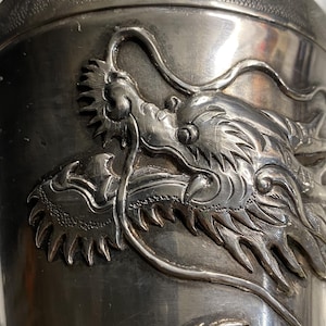 1880-1925 Wang Hing Chinese Export Silver Dragon Cocktail Shaker