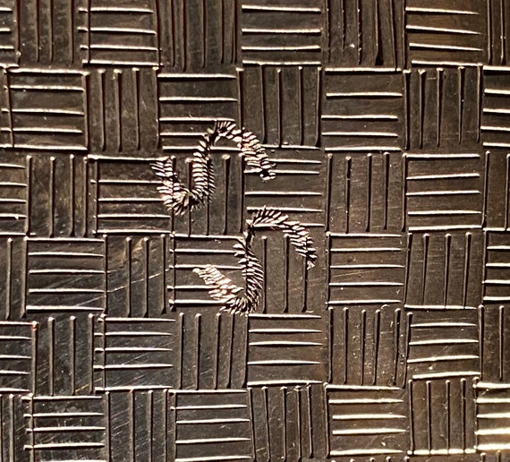 Antique Burmese Solid Silver Covered Box (267 gra… - image 8