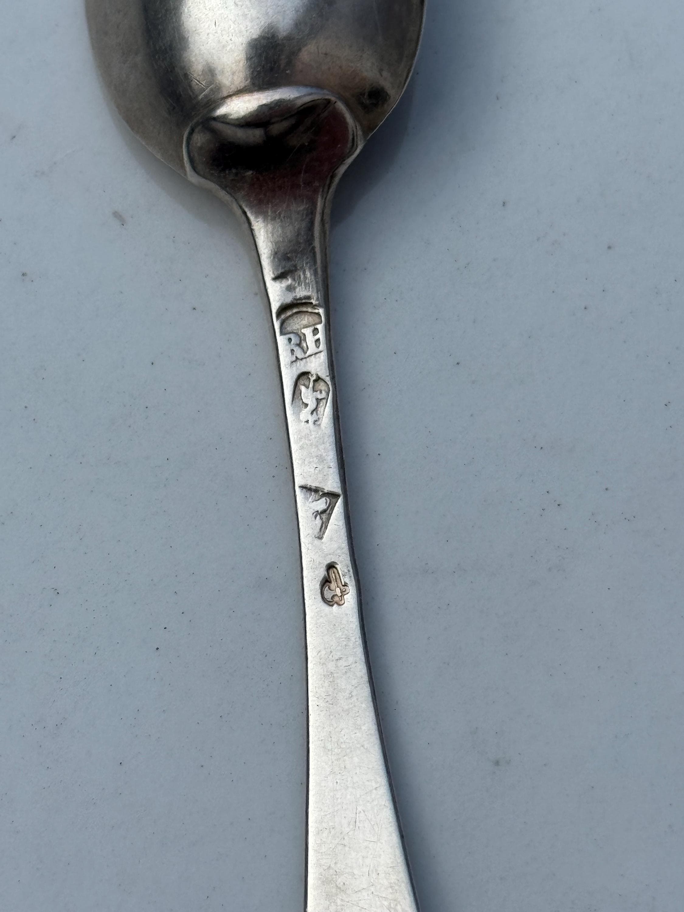 レイニエ・デ・ハーン (1731-83) オランダ銀製ドッグノーズ ティー