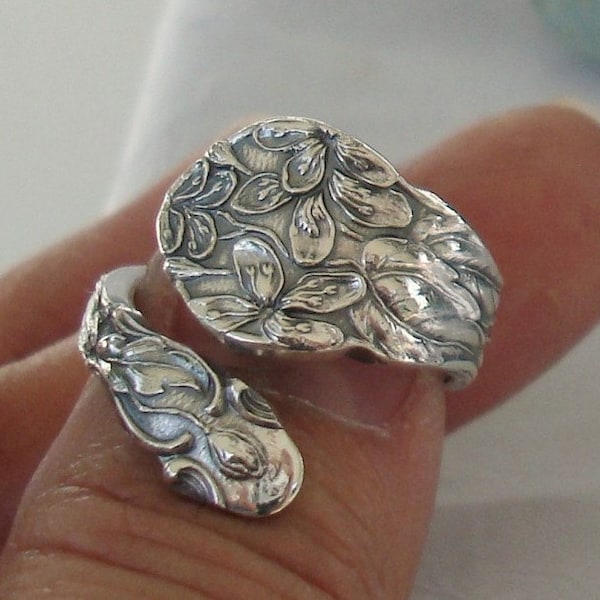 Tiny Flowers Vintage Gorham Sterling Silver Spoon Ring   dmfsparkles