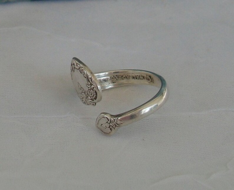 SMALL RARE Heart Vintage Wallace Sterling Spoon Ring dmfsparkles image 4