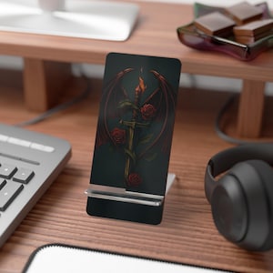 Gothic telefoonstandaard: donkere fantasiekunst, vleermuisvleugels en zwaard