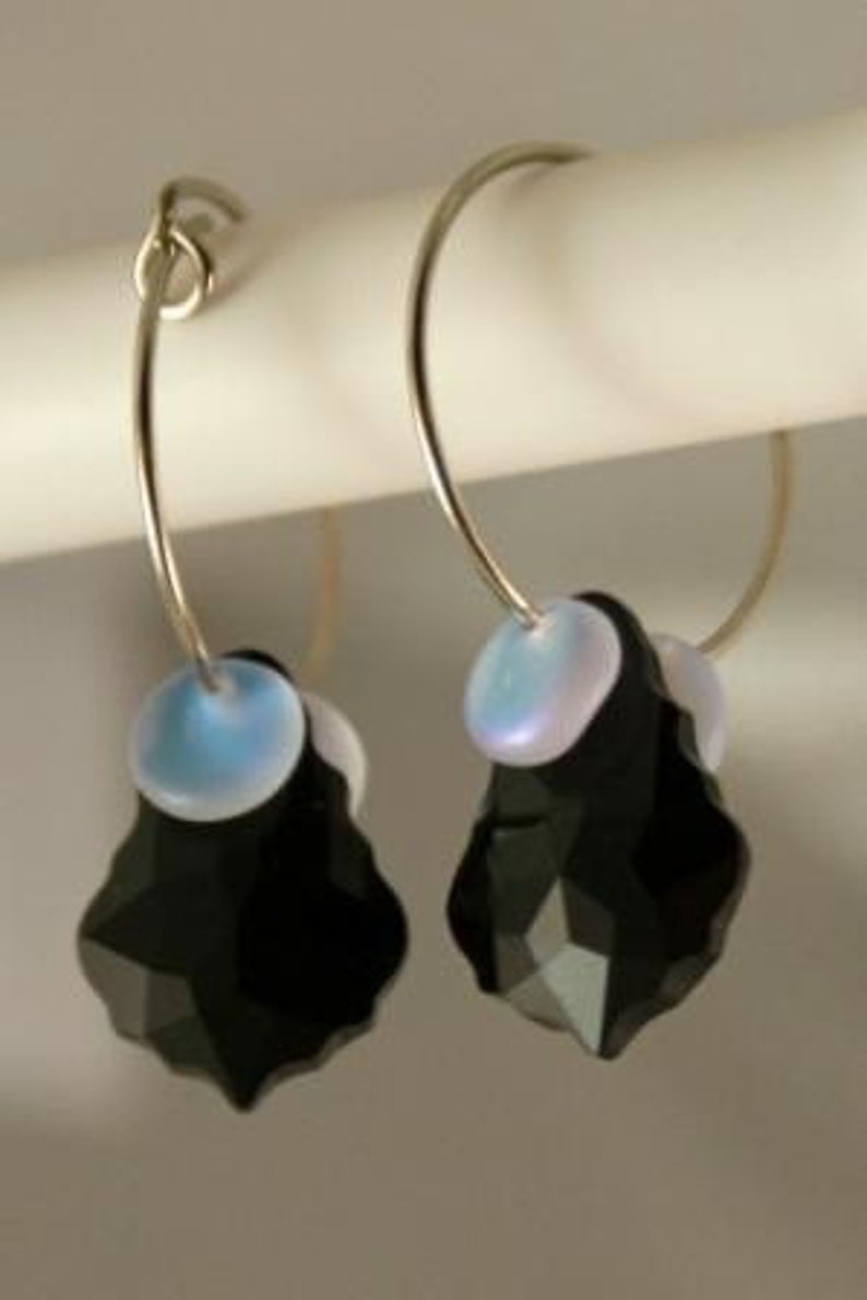 Baroque Black Crystal Hooped earrings image 4