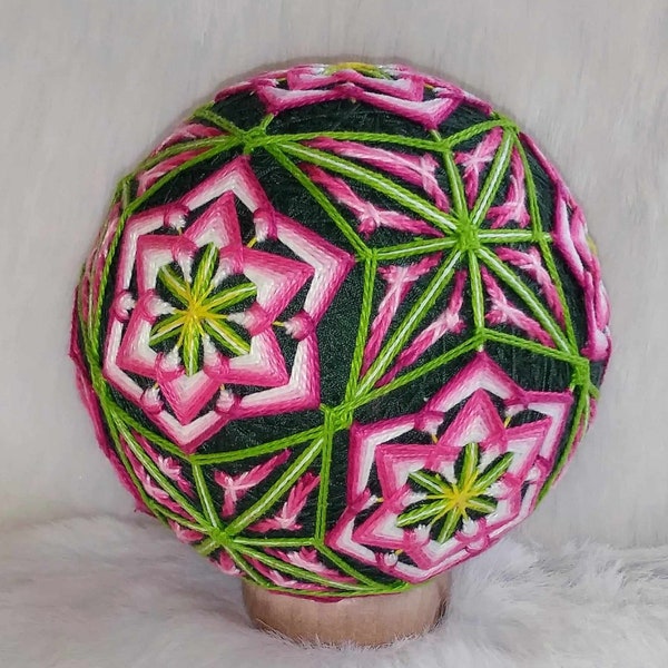 Large 7 inch Diameter Temari Ball - Japanese Temari - String Art - Embroidery - Ball - Home Decor - Collectible Ball - Hand Sewn