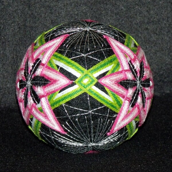 Large 5-1/2"  Four Star Pattern Japanese Temari Ball-Japanese Ball Art-String Art-Hand Stitched-Home Decor-OFG Team