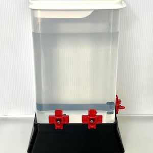 Waterer voor kuikens voor kwartels en pluimvee, horizontale tepels