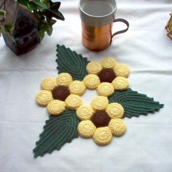 Brown Eyed Susan Hot Plate Mat Trivet Crochet Thread Art
