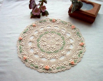 Dainty Victorian Rosebud Crochet Lace Thread Art Doily New Handmade