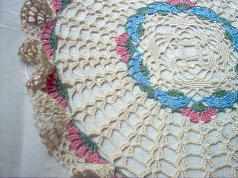 Morning Glory Ruffled Crochet Lace Thread Art Doily New Handmade image 3