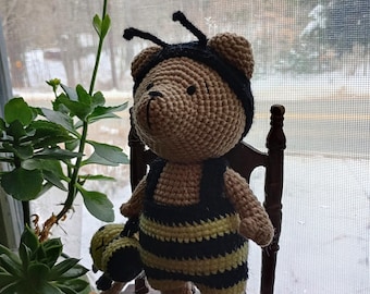 Bee Bear Häkelanleitung: Barry und Mini Bee Freund (PDF Download)