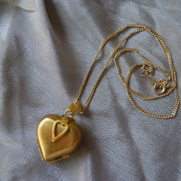 Médaillon coeur pliant pour pendentif quatre photos sur collier Clover