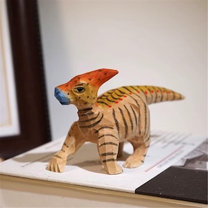 4.4&#39;&#39;Hand carved Wooden Parasaurolophus Figurine for Desk Decor Gift,Cute dinosaur,Wooden Art Carved Ornament,Wood Statue,Christmas gift