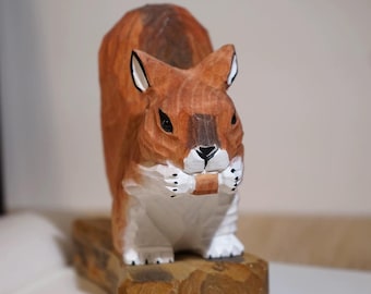 木製のリスの彫刻、リス愛好家、動物、木彫り、手作り、手彫り