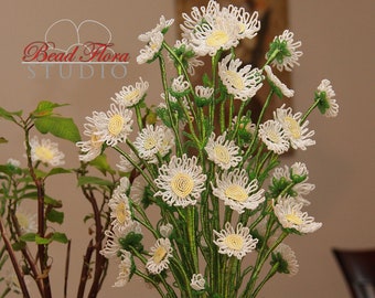 French beaded wild daisy tutorial and pattern - pdf - as featured on Bead & Jewellery magazine