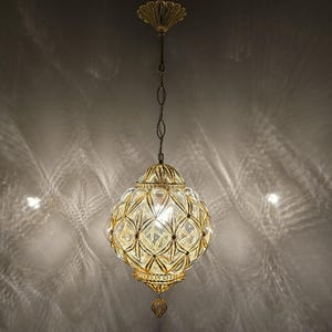 Sculptural Gold-Toned Blown Glass Pendant Light – Unique Ceiling Lamp for Contemporary Interiors
