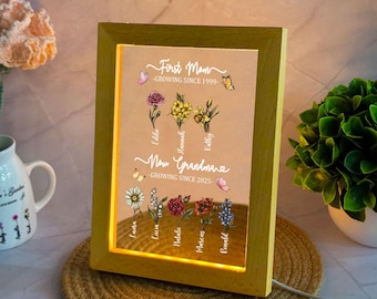Personalized Birth Month Flower LED Night Light: Grandma Gift