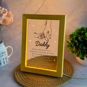 Personalisierte Hand-Familien-Nachtlicht, Papa Schreibtisch-Nachtlicht, Schlafzimmer-Nachtlicht, Raumdekor, Vatertagsgeschenke, Geburtstagsgeschenke