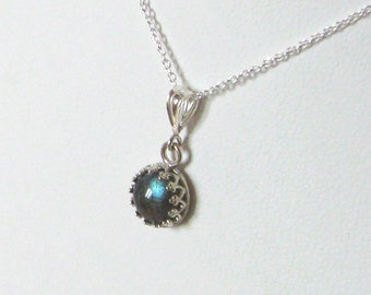 Labradorite Gemstone Pendant, Sterling Silver Filigree Necklace, 8mm Round Stone with Blue GreenFlash, 925 Chain Options