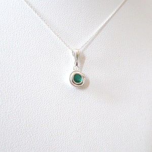 Green Onyx Gemstone Solitaire Pendant Necklace Sterling Silver, 4mm Emerald Green Stone, Choose 16 or 18 inch 925 Chain image 3