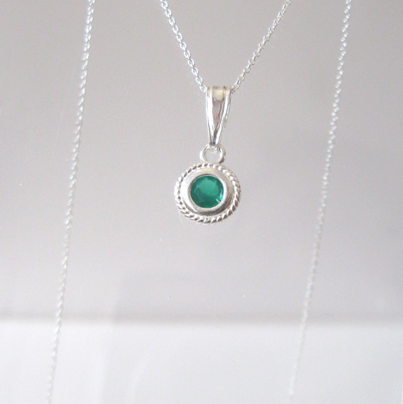 Green Onyx Gemstone Solitaire Pendant Necklace Sterling Silver, 4mm Emerald Green Stone, Choose 16 or 18 inch 925 Chain image 5