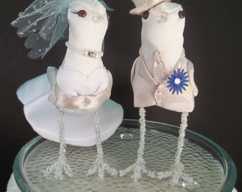 Custom Bird Cake Topper: Bride & Groom, Unique Wedding Decor