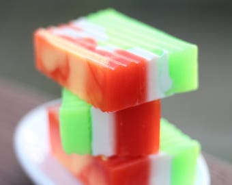 Handmade Shea Butter and Glycerin Soap - Mom's Fruit Jello // Gifts for Her