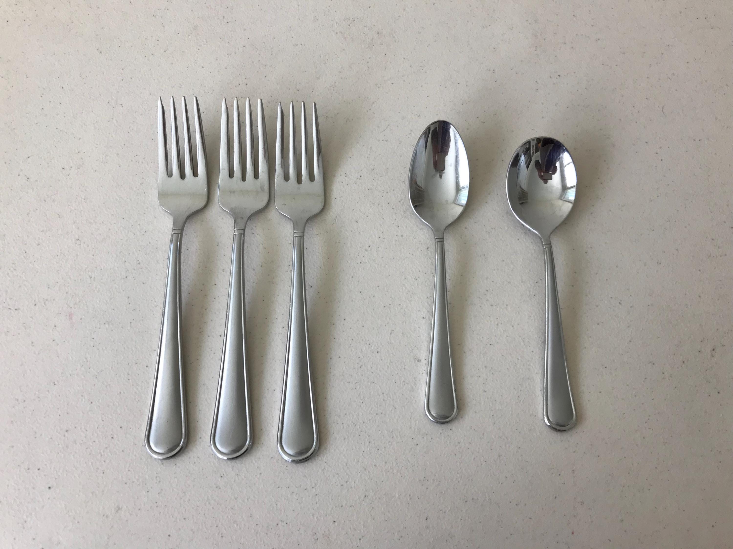 Mikasa Virtuoso Frost 65-Piece Flatware Set | Service For 12, 18/10 Stainless Steel, With Serving Pieces