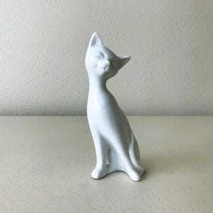 Midcentury Ceramic Cat Figurine: 6.5&quot; White Porcelain Sculpture