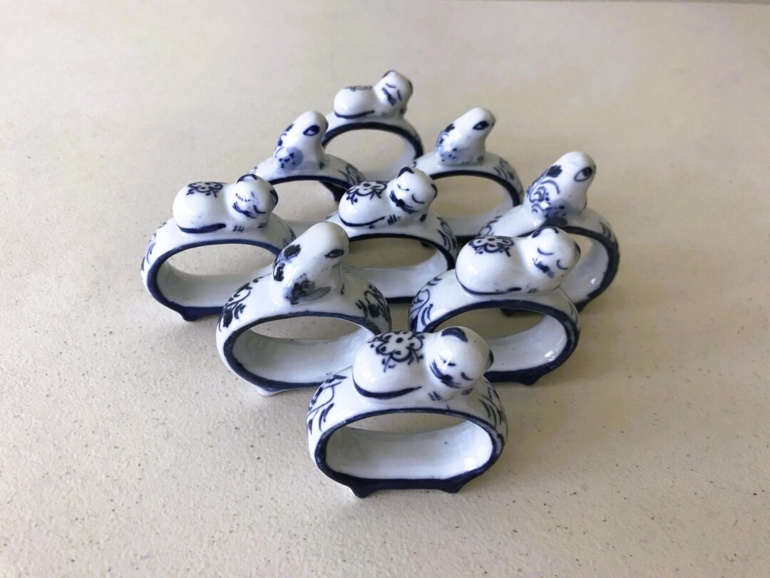 Vintage Napkin Rings Porcelain Hand Painted Blue & White FROGS and CATS ...