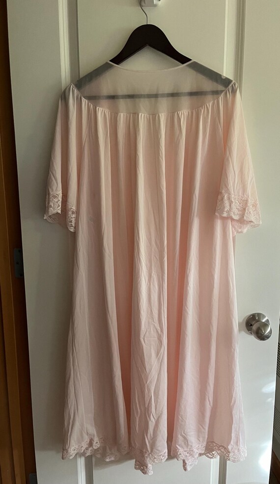 vintage sheer pink nightgown - image 2