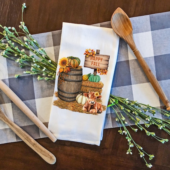 Highland Cow Tea Towel: Rustic Fall Farmhouse Kitchen Decor