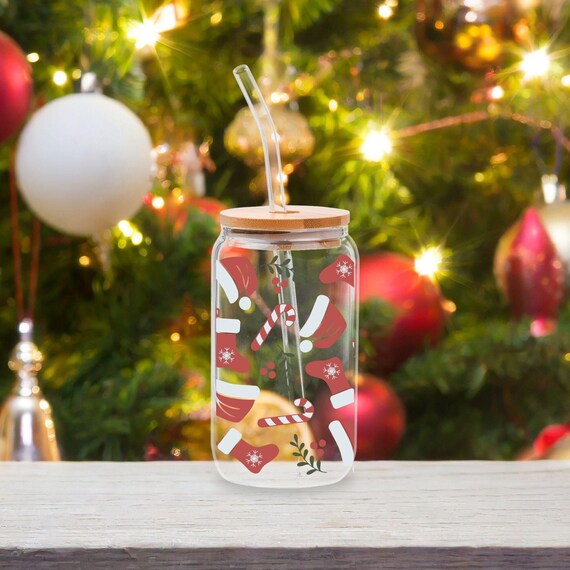 Festive Holiday Glass can, Glass tumbler with lid/straw 16oz -  Christmas gift, Coffee tumbler, gift for her/him, Eco-Friendly Drinkware