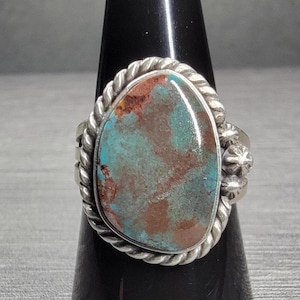 Bisbee Turquoise Ring - Classic Southwestern Ring - American Turquoise Collection - Navajo Jewelry