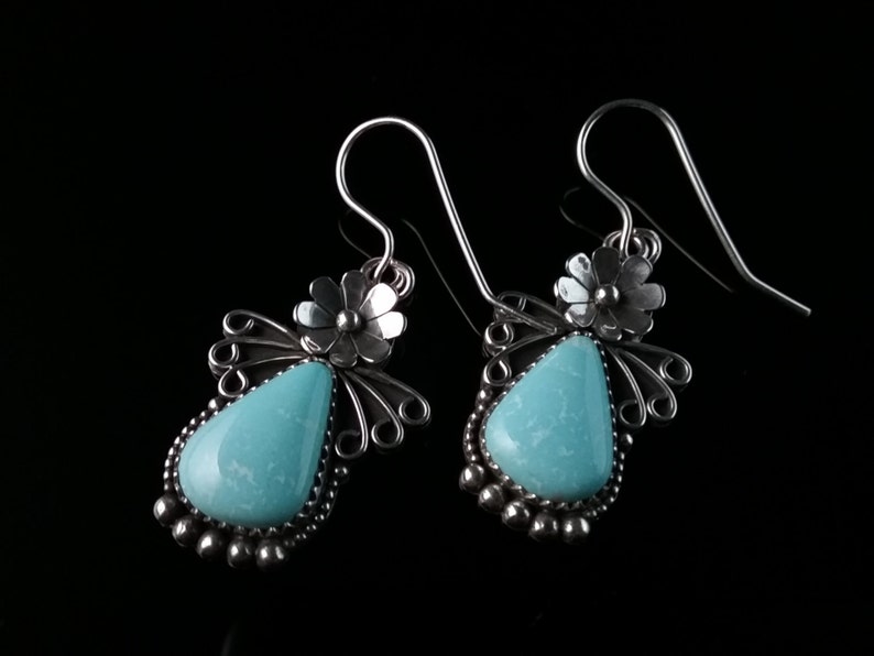 Navajo Made Sonoran Turquoise New 2019 Sterling Silver Campitos Turquoise Floral Earrings
