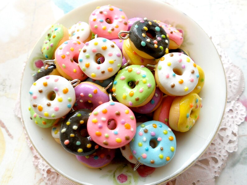 100pcs Assorted Donuts Wholesale bunch
