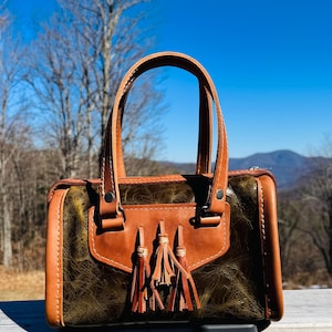 Bolso de mano o cartera de piel con asa superior para mujer